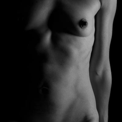 Sesión de fotos de desnudo artístico - Cuerpo de mujer 037